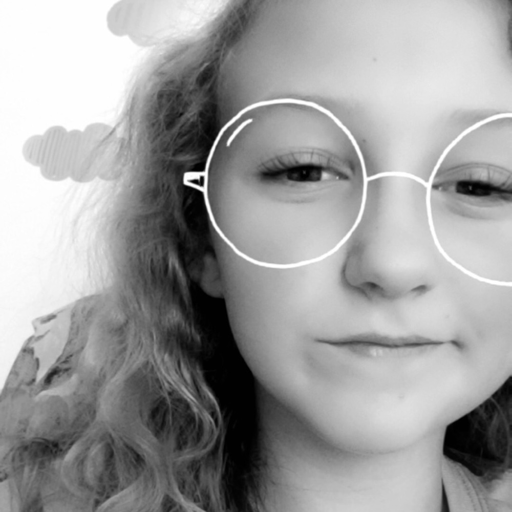 Meet your Posher, Madi